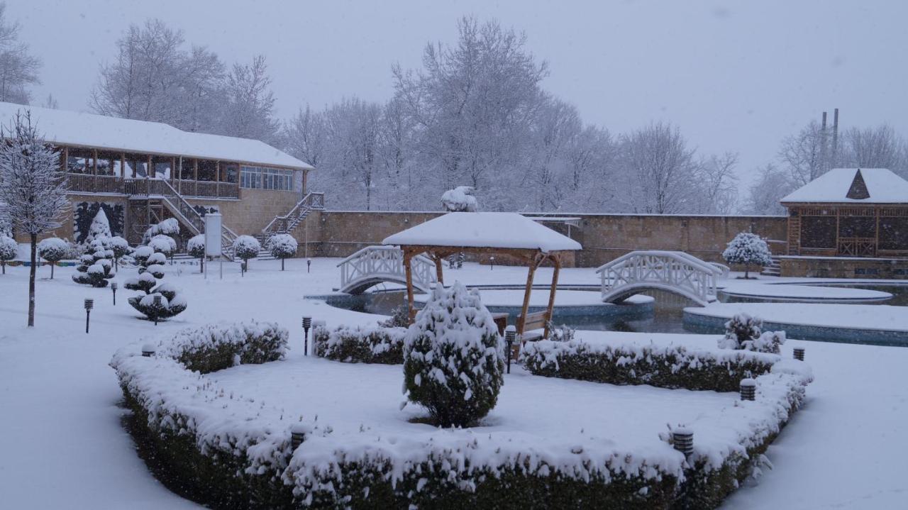 Gabala Yeddi Gozel Hotel エクステリア 写真