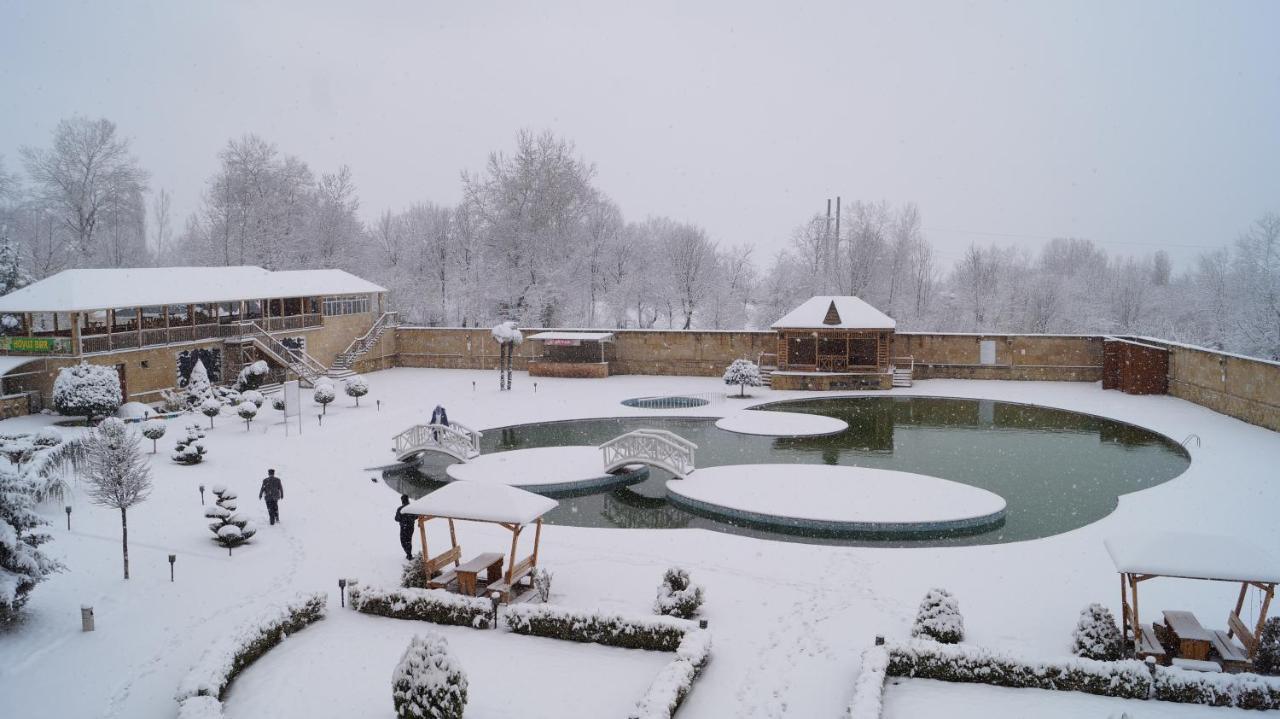 Gabala Yeddi Gozel Hotel エクステリア 写真
