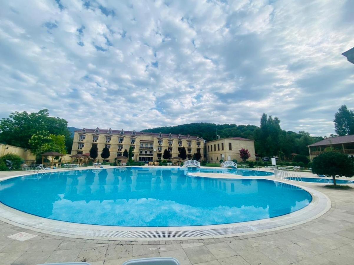 Gabala Yeddi Gozel Hotel エクステリア 写真