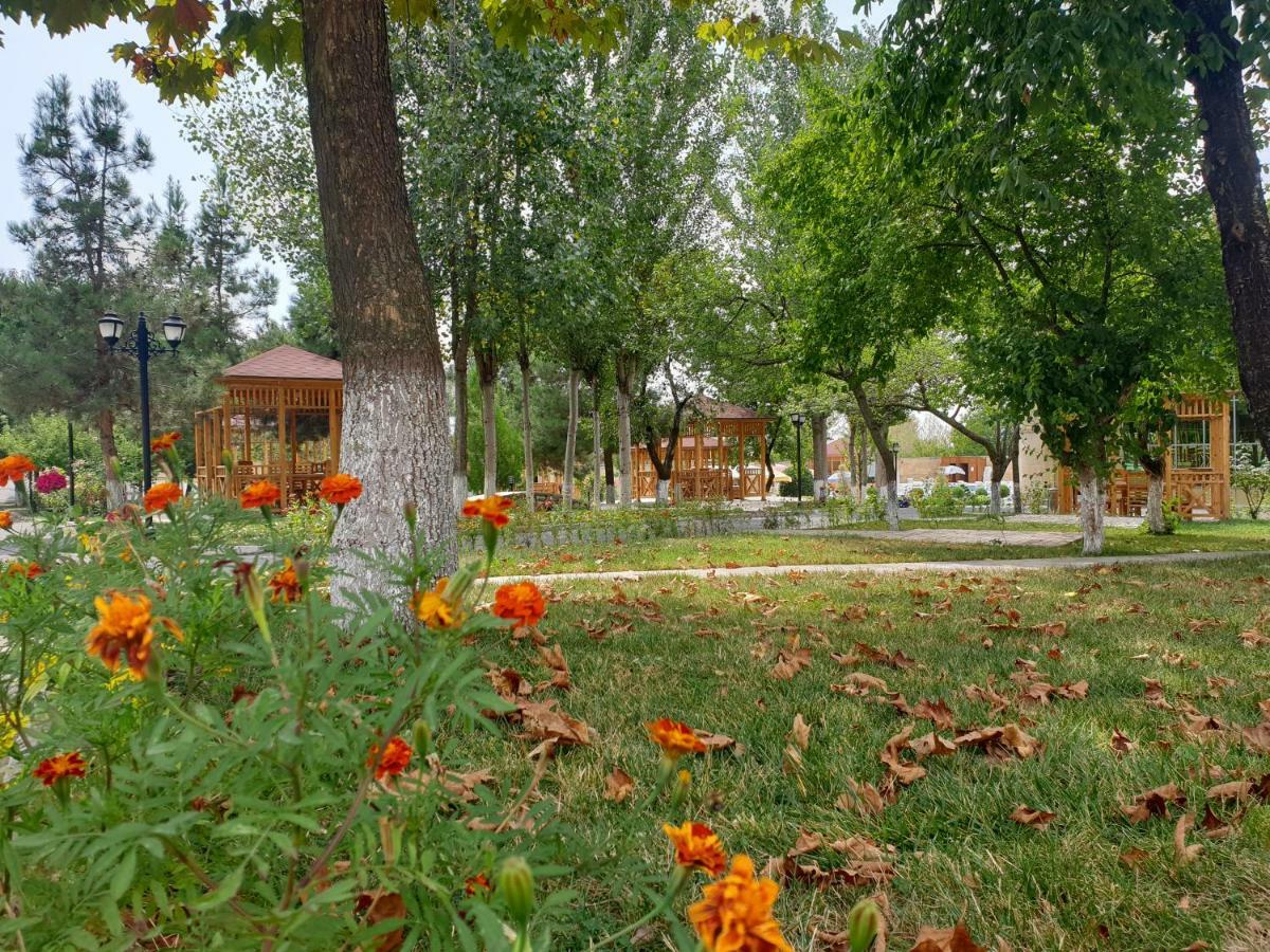 Gabala Yeddi Gozel Hotel エクステリア 写真